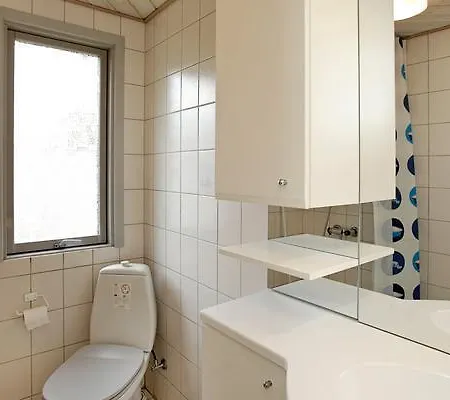 Holiday home Five-bedroom Holiday In 10
